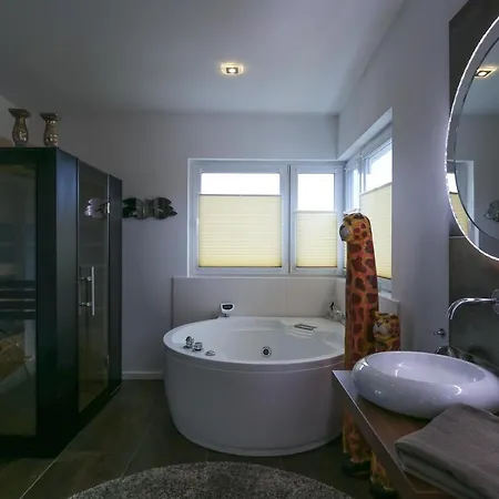 Stadtflair Mit Mini-penthouse *