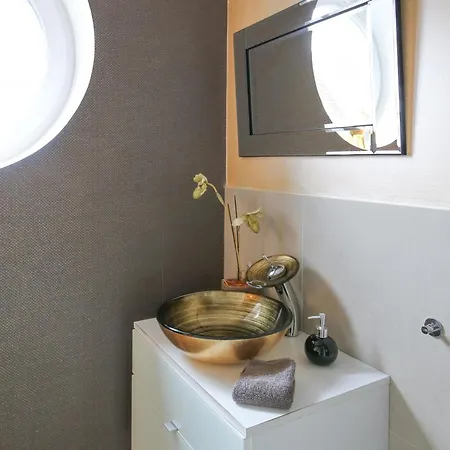 Stadtflair Mit Mini-penthouse *